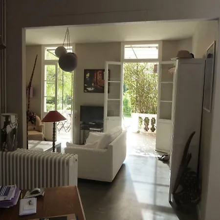 Holiday home Belle Avec Piscine Toulon