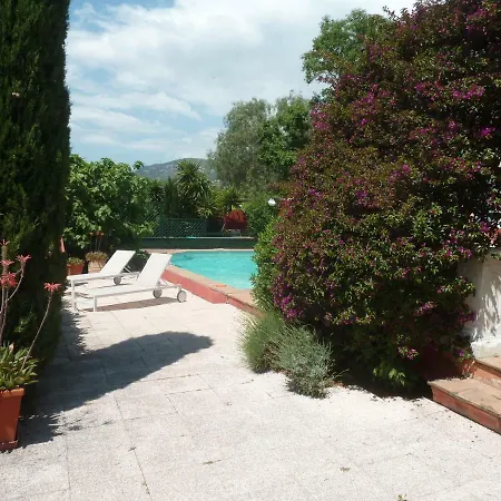 Belle Avec Piscine *